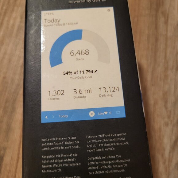 Garmin Vivosmart Activity Tracker - Picture 3 of 5